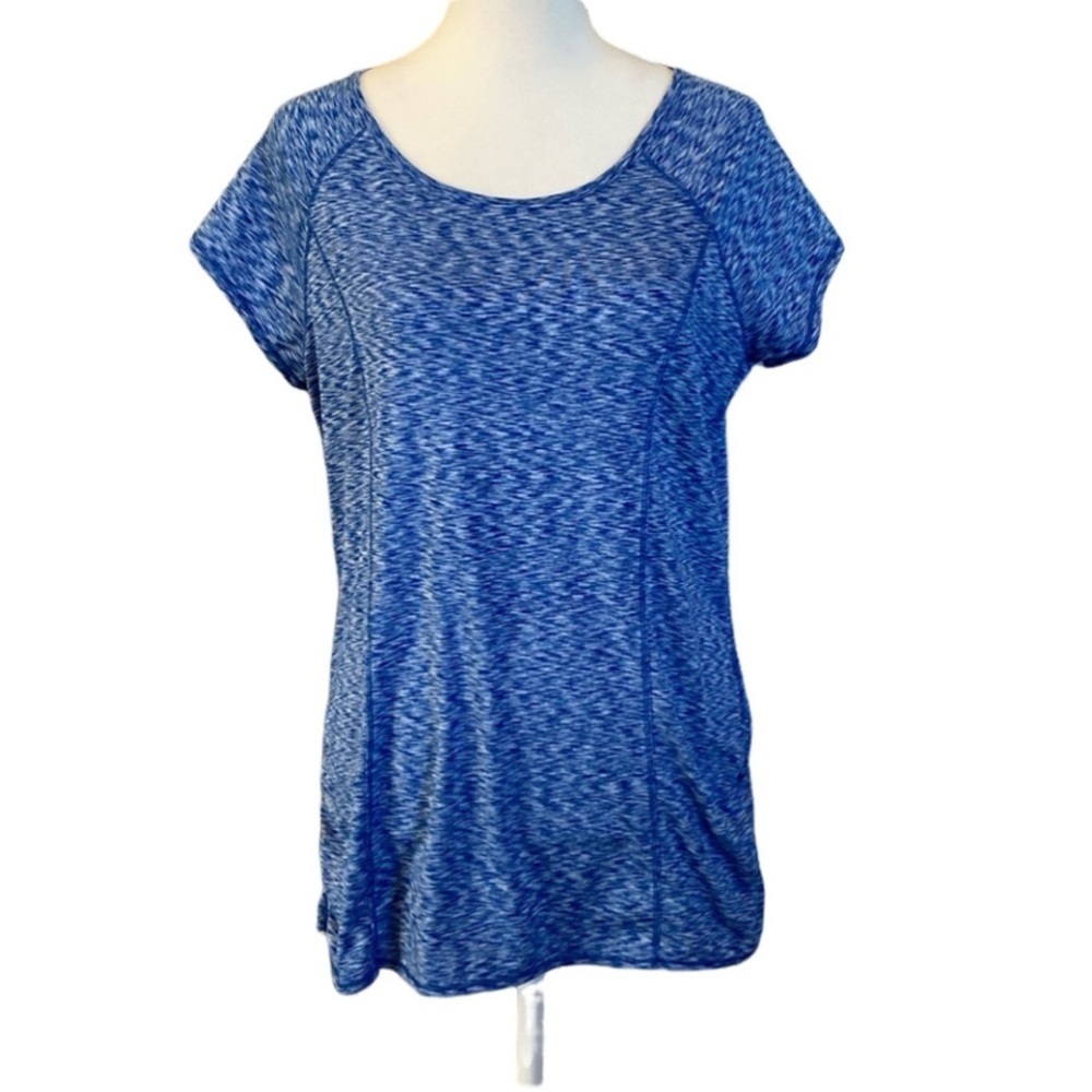 Calvin Klein Performance tee. Size L. Quick dry. Blue. Peekaboo back.